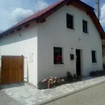 Na Domecku Feriehus Brezi (Breclav)