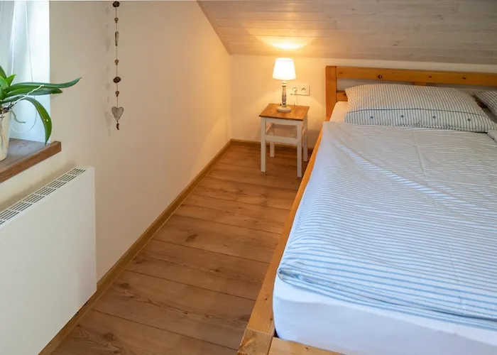 Na Domecku Feriehus Brezi (Breclav)